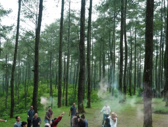 Gallery Gathering Bandung 72 ~blog/2024/12/9/cam_1_227